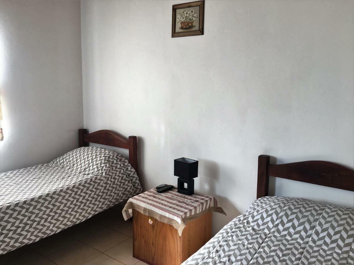 Complejo Kalifornia Apartman Pilar  Kültér fotó