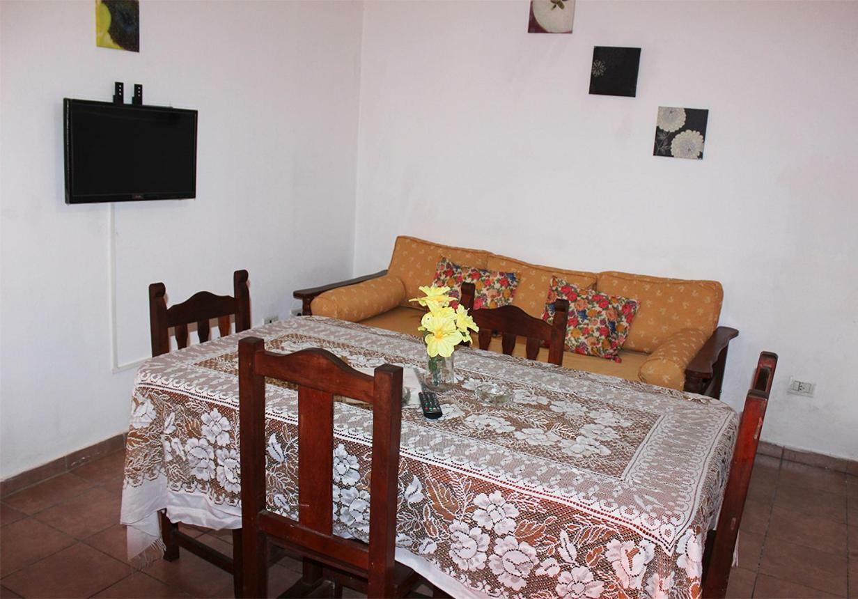 Complejo Kalifornia Apartman Pilar  Kültér fotó