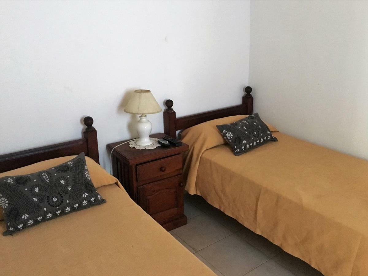 Complejo Kalifornia Apartman Pilar  Kültér fotó